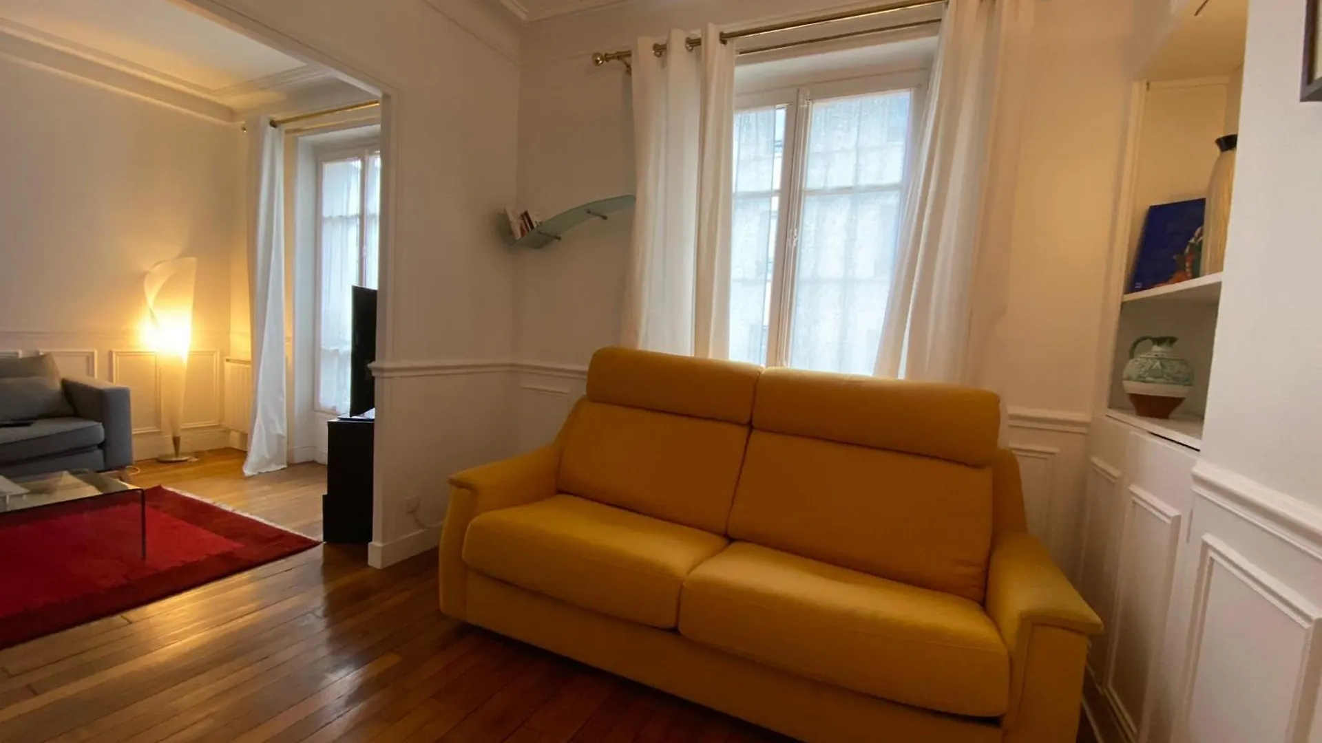 Motte Picquet Theatre Paris Apartment 0*,  France
